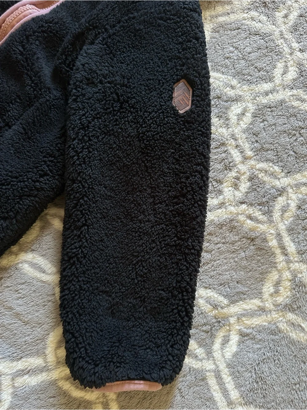 Free Country Black Sherpa Jacket with Pink Trim Full Zip Girl’s Size 5/6